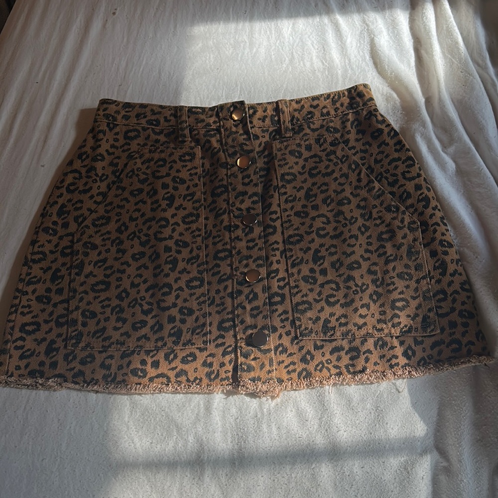 NWT leopard front button denim skirt